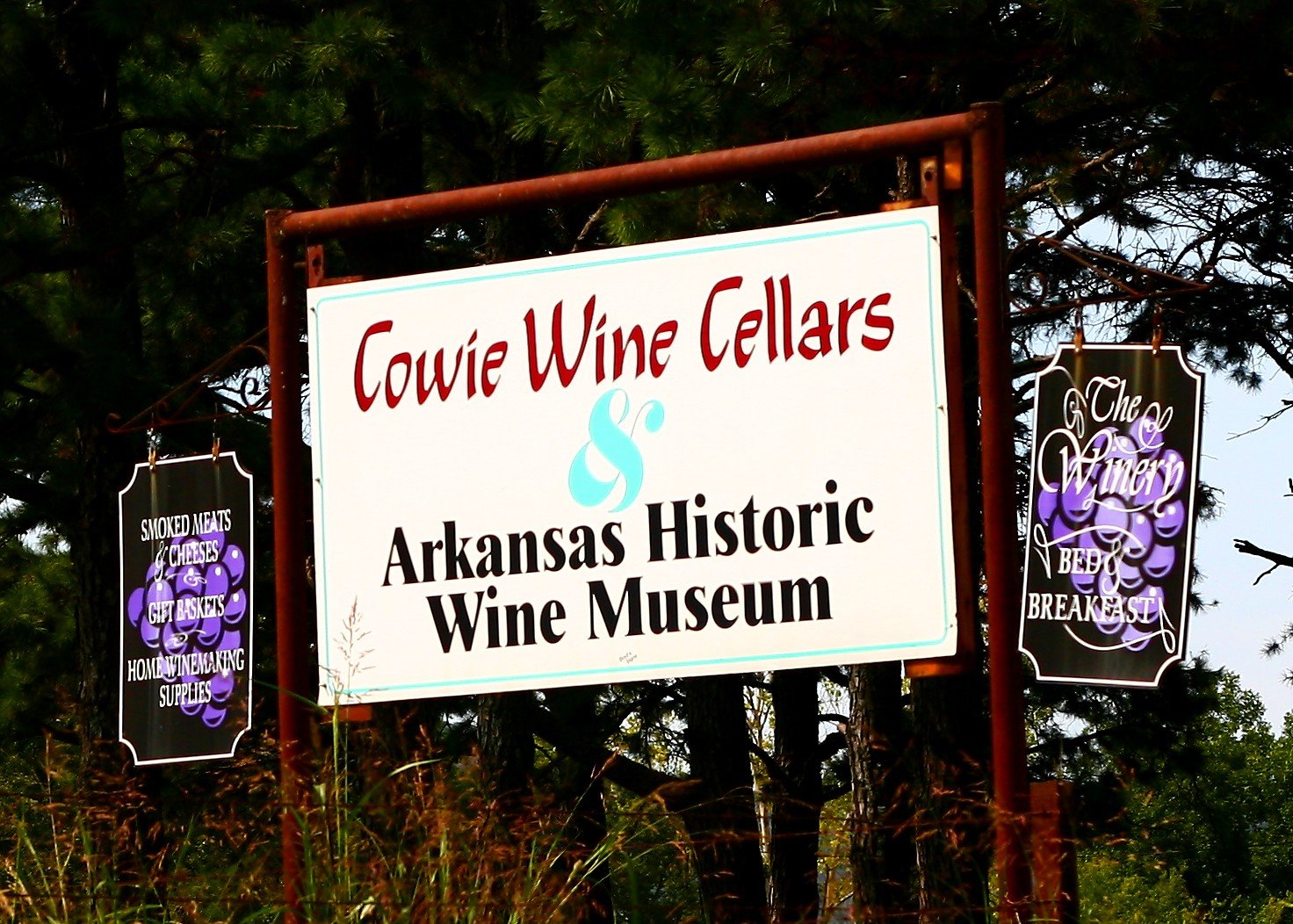 Cowie Wine Cellars near Paris, Arkansas